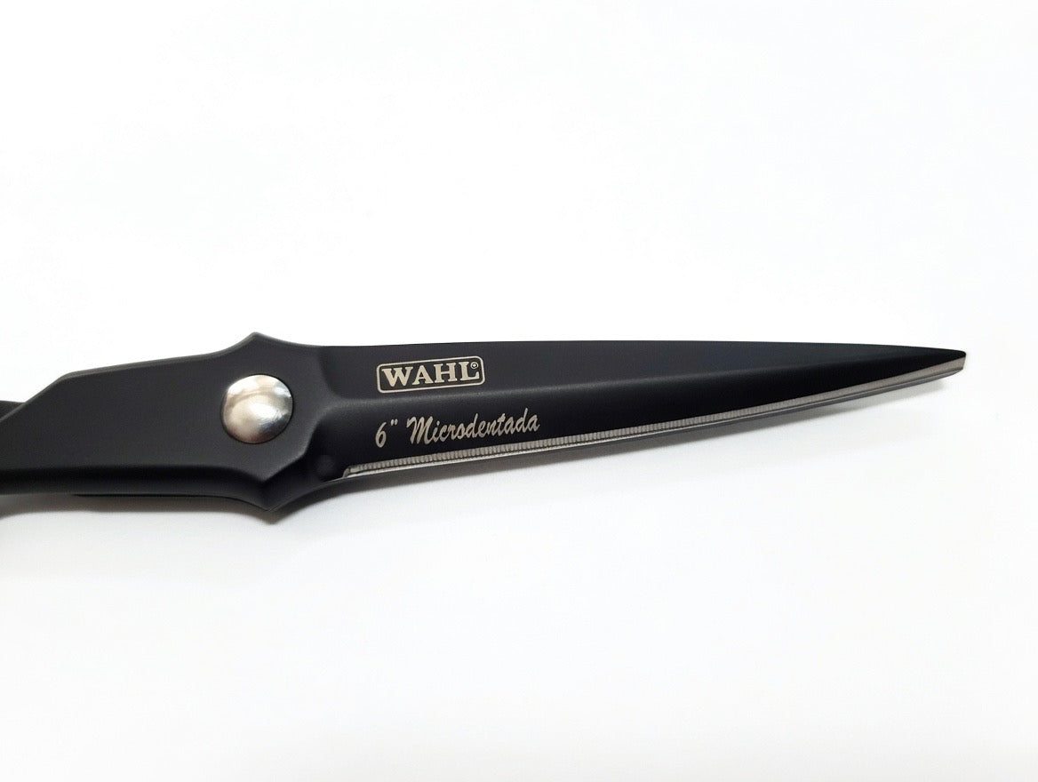 Tijera WAHL professional Microdentada de 6” negro azul